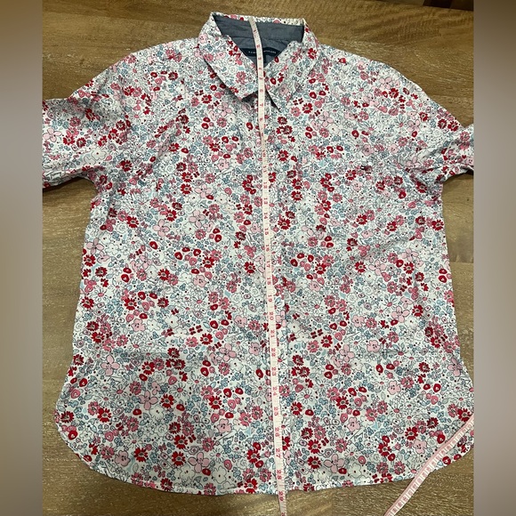 Tommy Hilfiger Printed Shirt - Picture 8 of 9